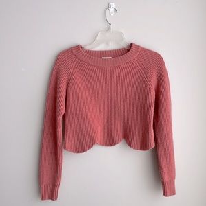 Wilfred 100% Merino Wool Coral Pink Cropped Sweater with Scalloped Edge